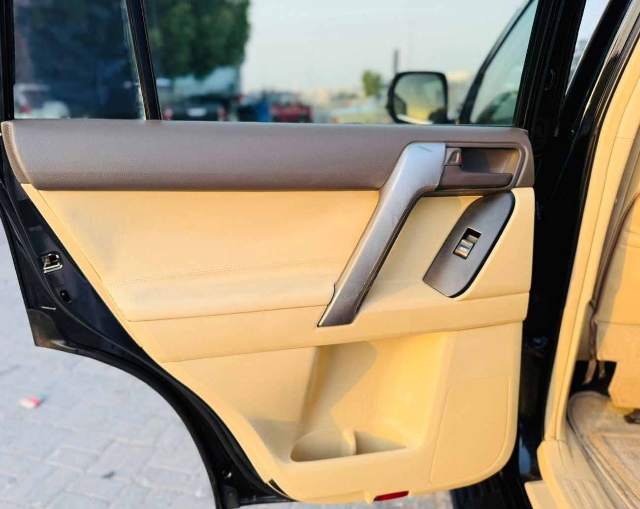 تويوتا برادو TX-L 2.7L (271 HP)