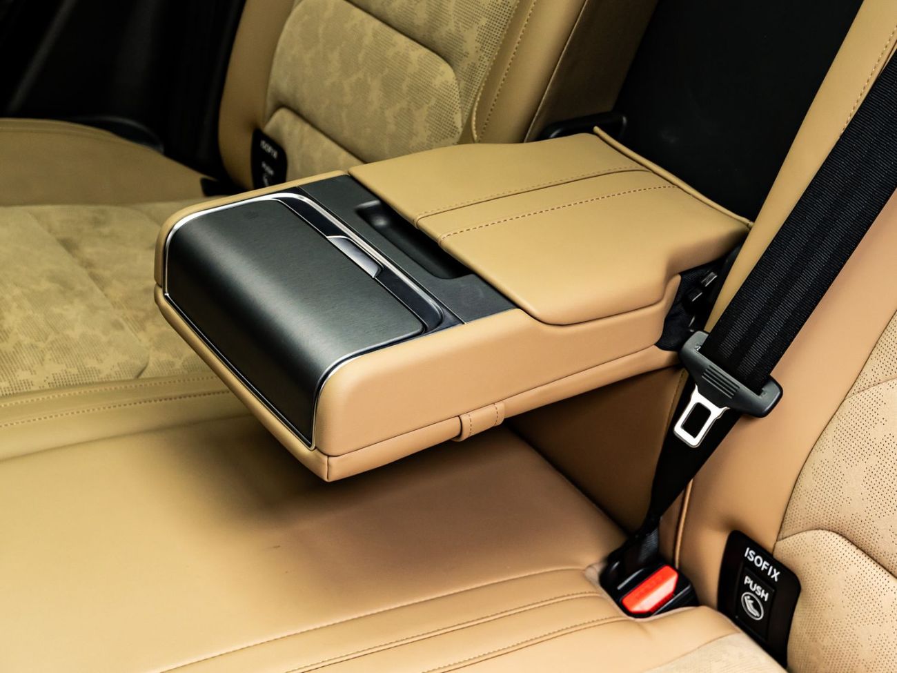 جيتور T2 2025 Jetour T2 Traveler, 2.0TC I4 4WD, 250bhp, 7 Speed Automatic.