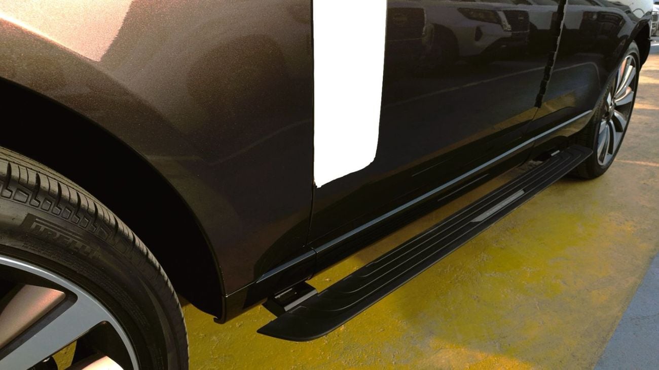لاند روفر رينج روفر SV P615 SWB | Tourmaline Brown | Tan Interior | 4.4L Twin-Turbo V8 | GCC Specs