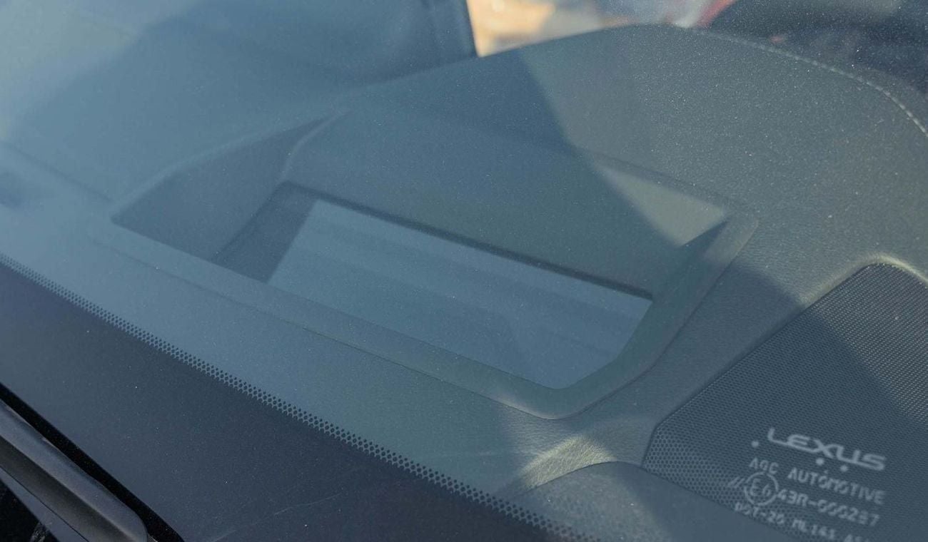 Lexus LX 600 2025 Lexus LX600 Signature 3.5L Petrol AT Black