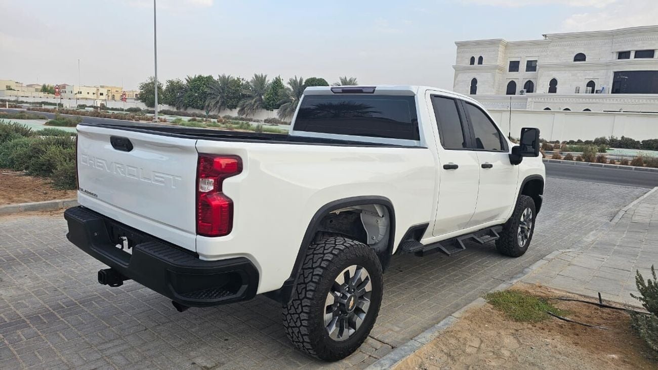شيفروليه سيلفارادو HD 2500, 6.6L Gasoline