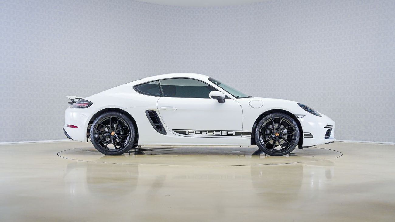 بورش كايمان 718 Std 2.0L A/T | AED 4,913 PM | Warranty August 2026 | GCC