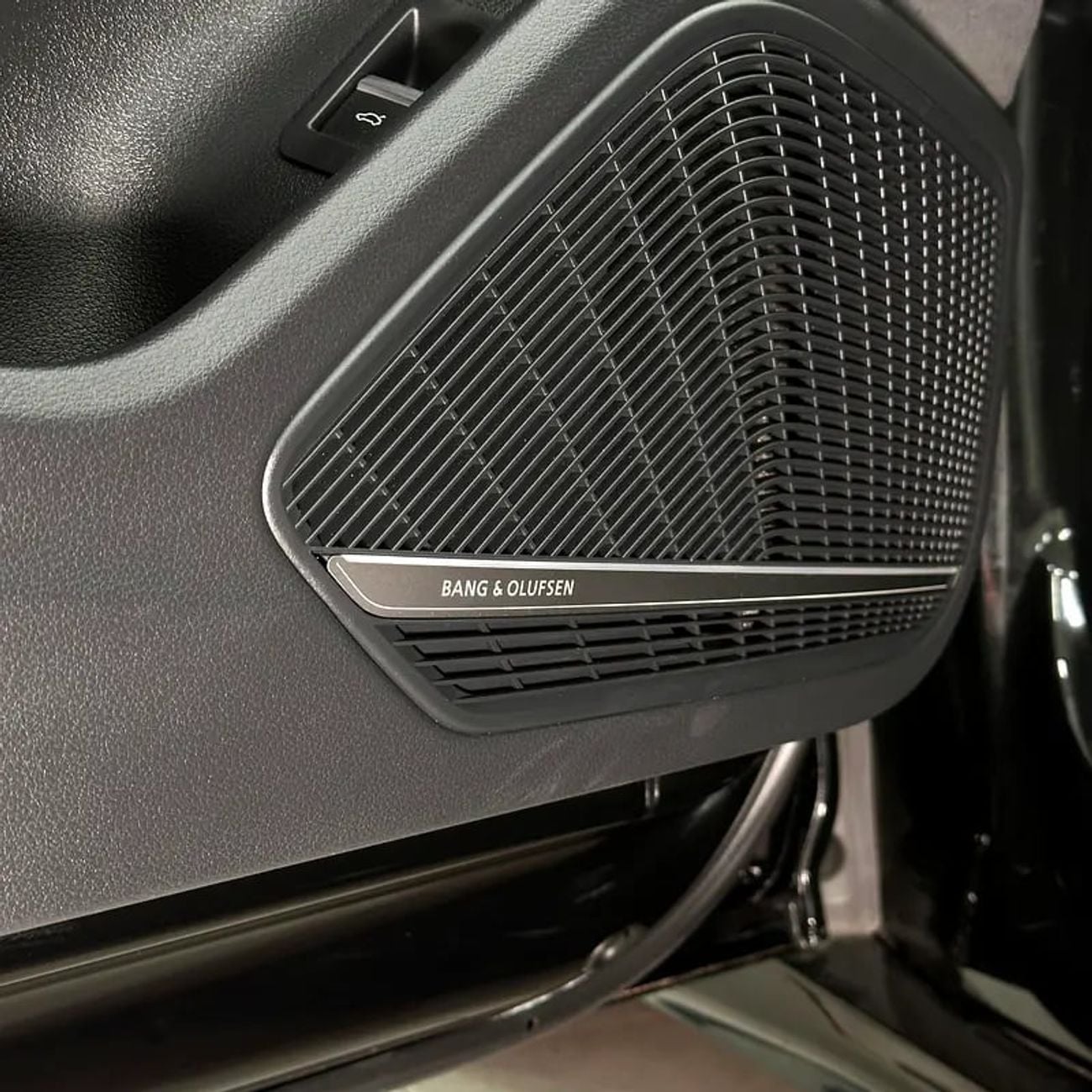 Audi S5 S-LINE