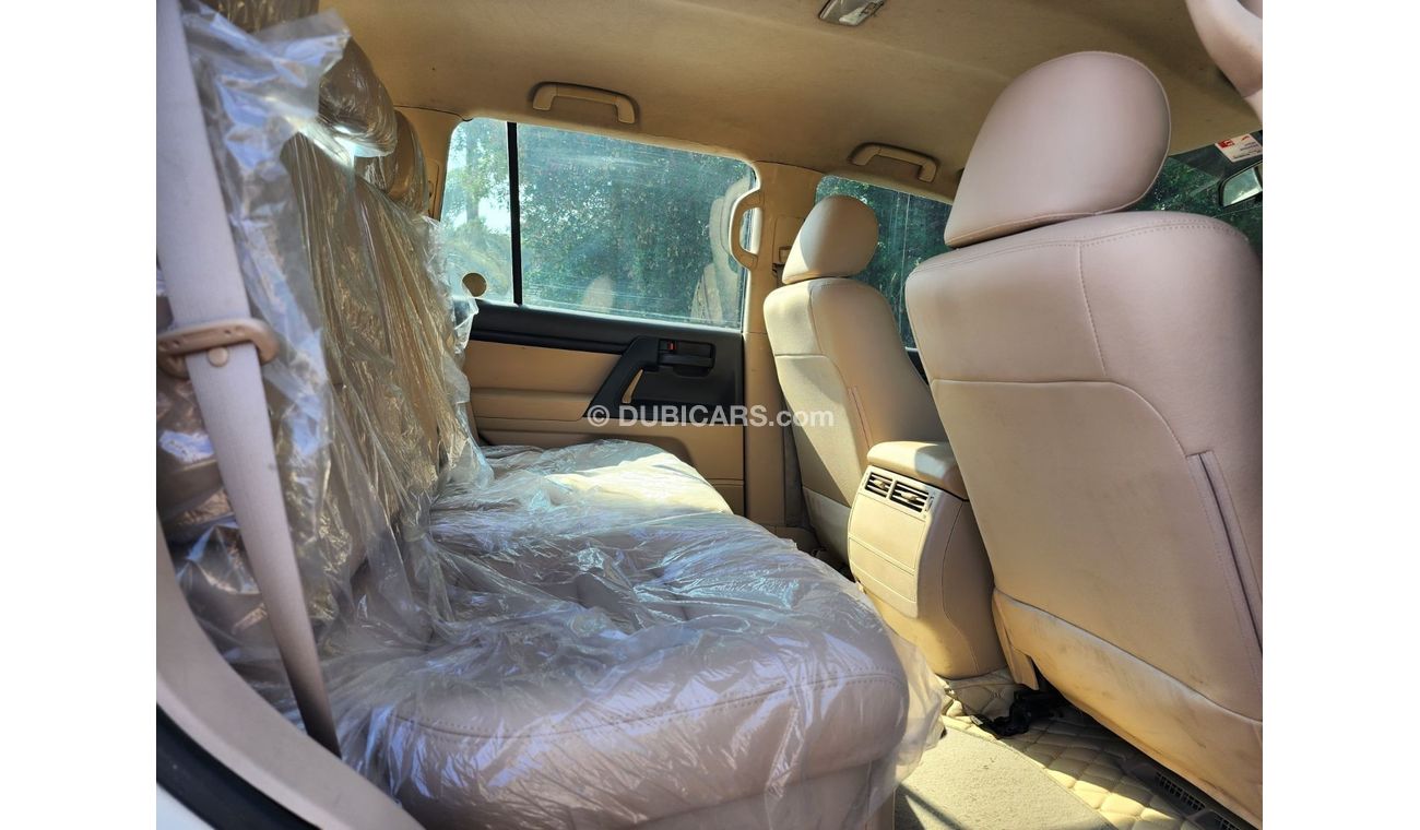 Toyota Land Cruiser GXR