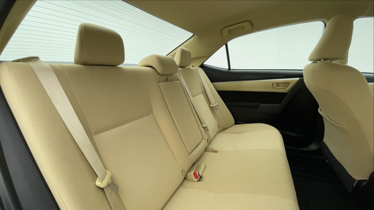 تويوتا كورولا SE 2 | بدون دفعة مقدمة | اختبار قيادة مجاني للمنزل