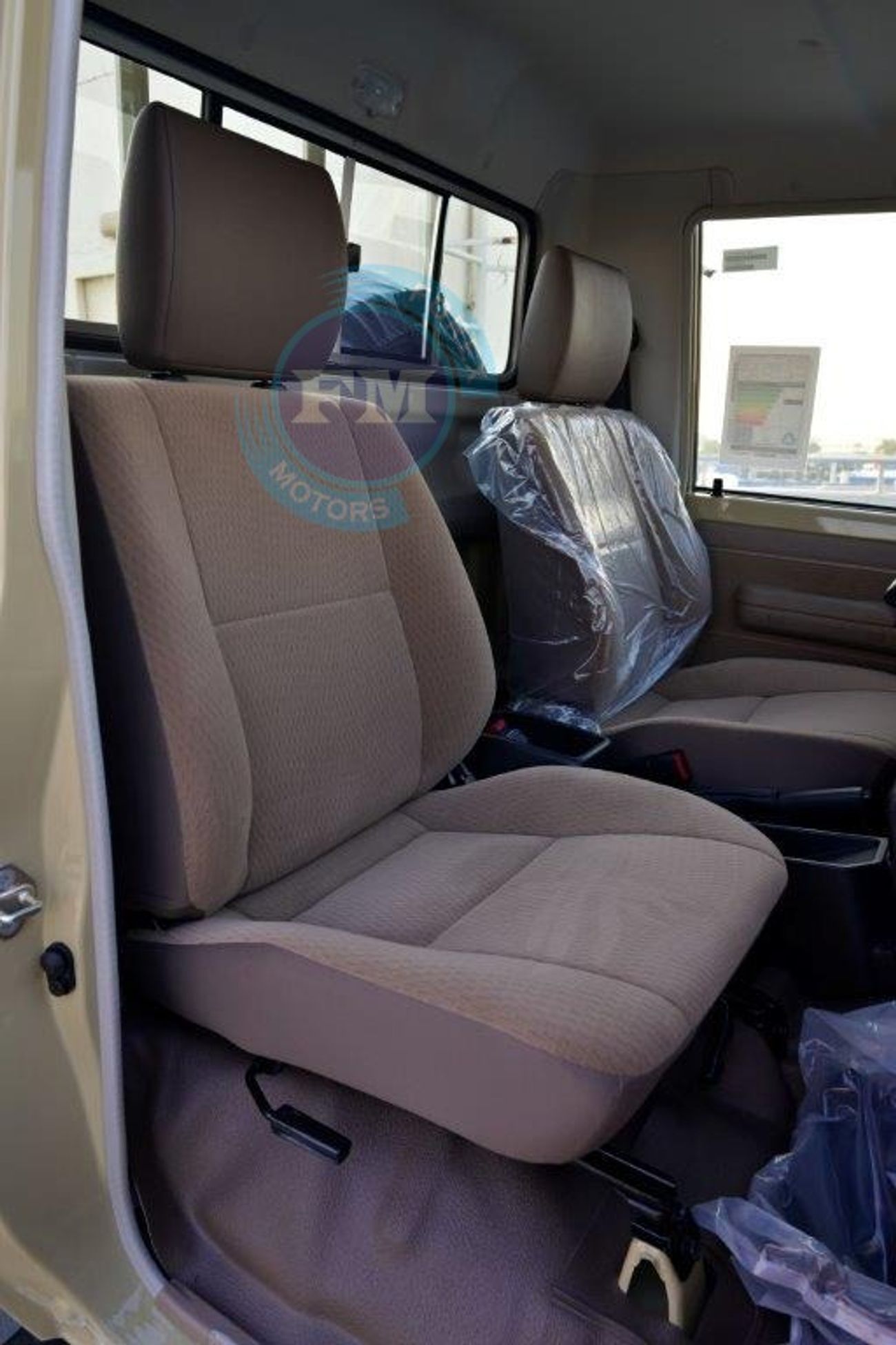 Toyota Land Cruiser Pick Up 79 single cab DLX 2.8L Turbo Diesel 4WD Automatic