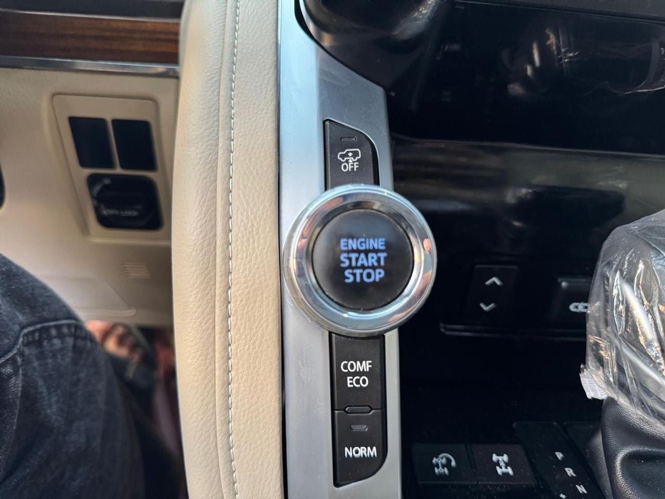 Toyota Land Cruiser GXR