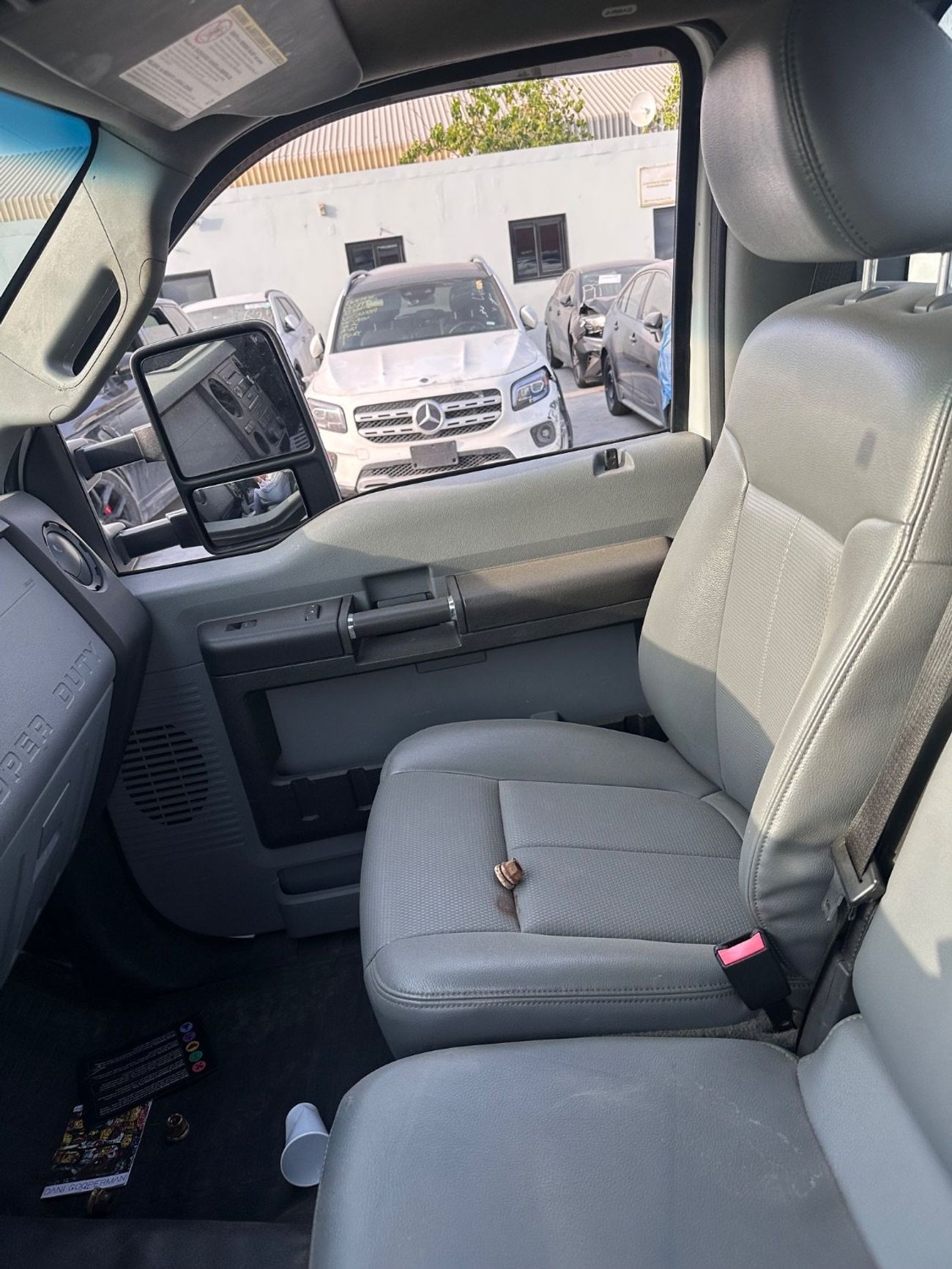 Ford F 550 Ford f550 super duty 2014 4x4 clean car