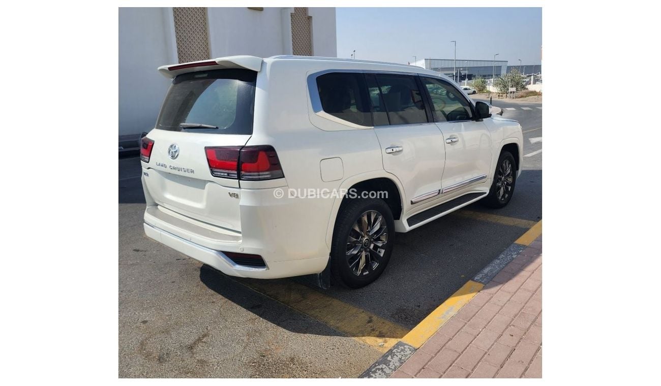 تويوتا لاند كروزر