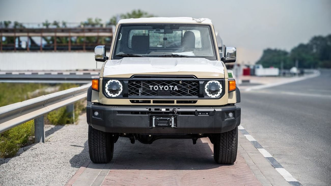 Toyota Land Cruiser Pick Up TOYOTA LANDCRUISER PICKUP SINGLECABIN 4.0 SUPER DXL 4X4 -2026YM