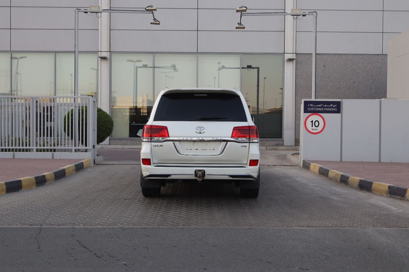 تويوتا لاند كروزر GXR 4.6L