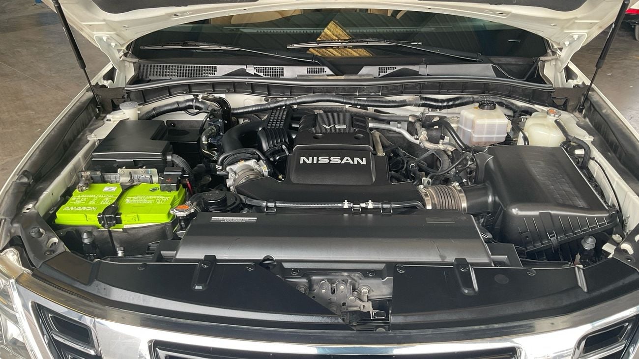 نيسان باترول SE Platinum City | شامل الضمان | 0 ﺪﻔﻋﺓ ﺃﻮﻟﻯ