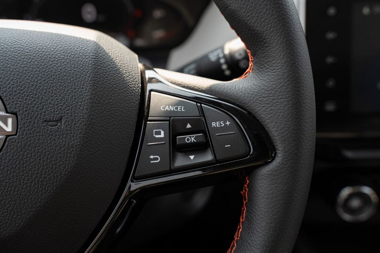 نيسان ماغنيت SL