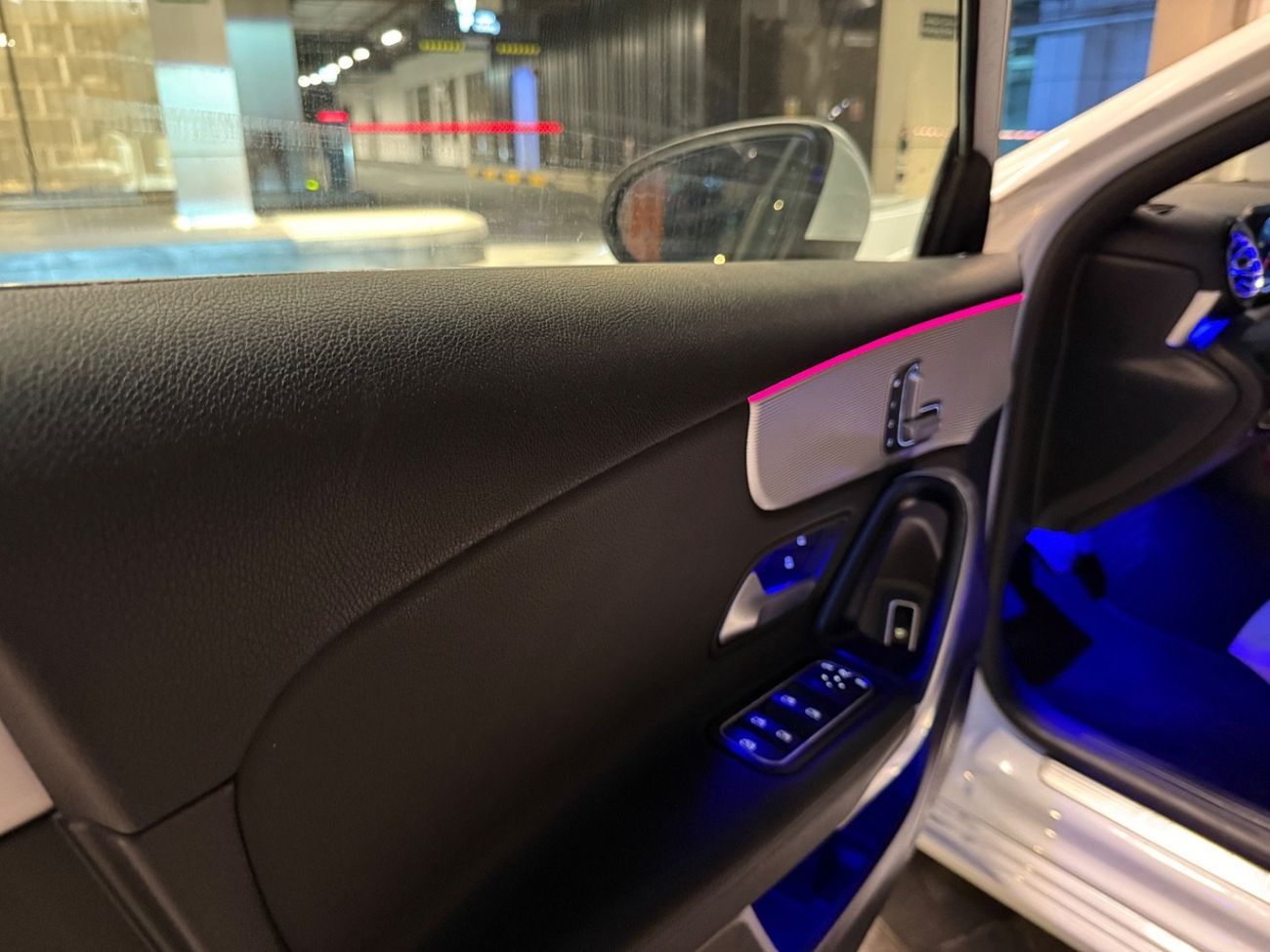 مرسيدس بنز A 220