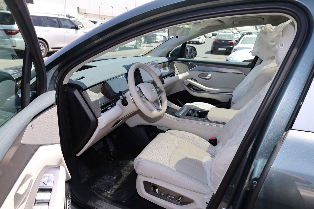 بي واي دي تانغ ل BYD TANG L HYBRID DMI 215KM LIDAR FLAGSHIP EDITION 2025