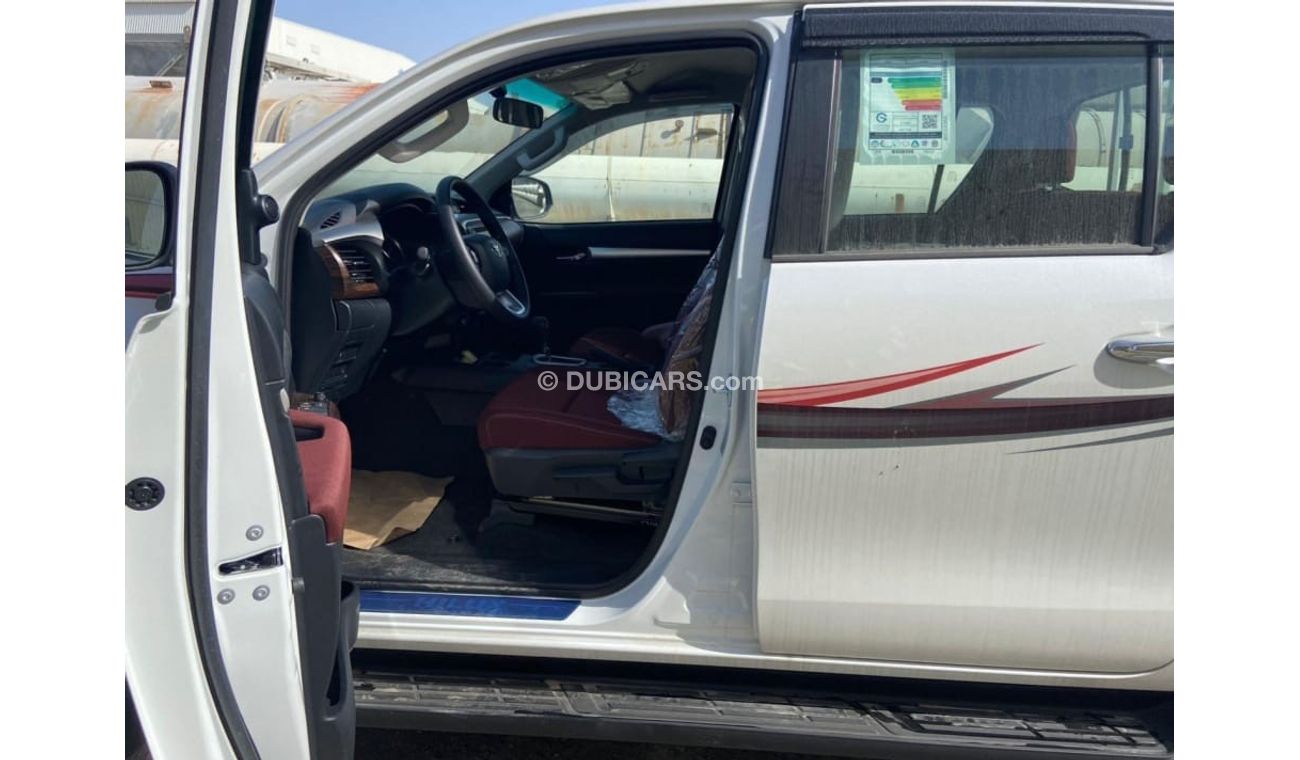 تويوتا هيلوكس TOYOTA HILUX 2.4L DSL A/T FULL OPTION 2023