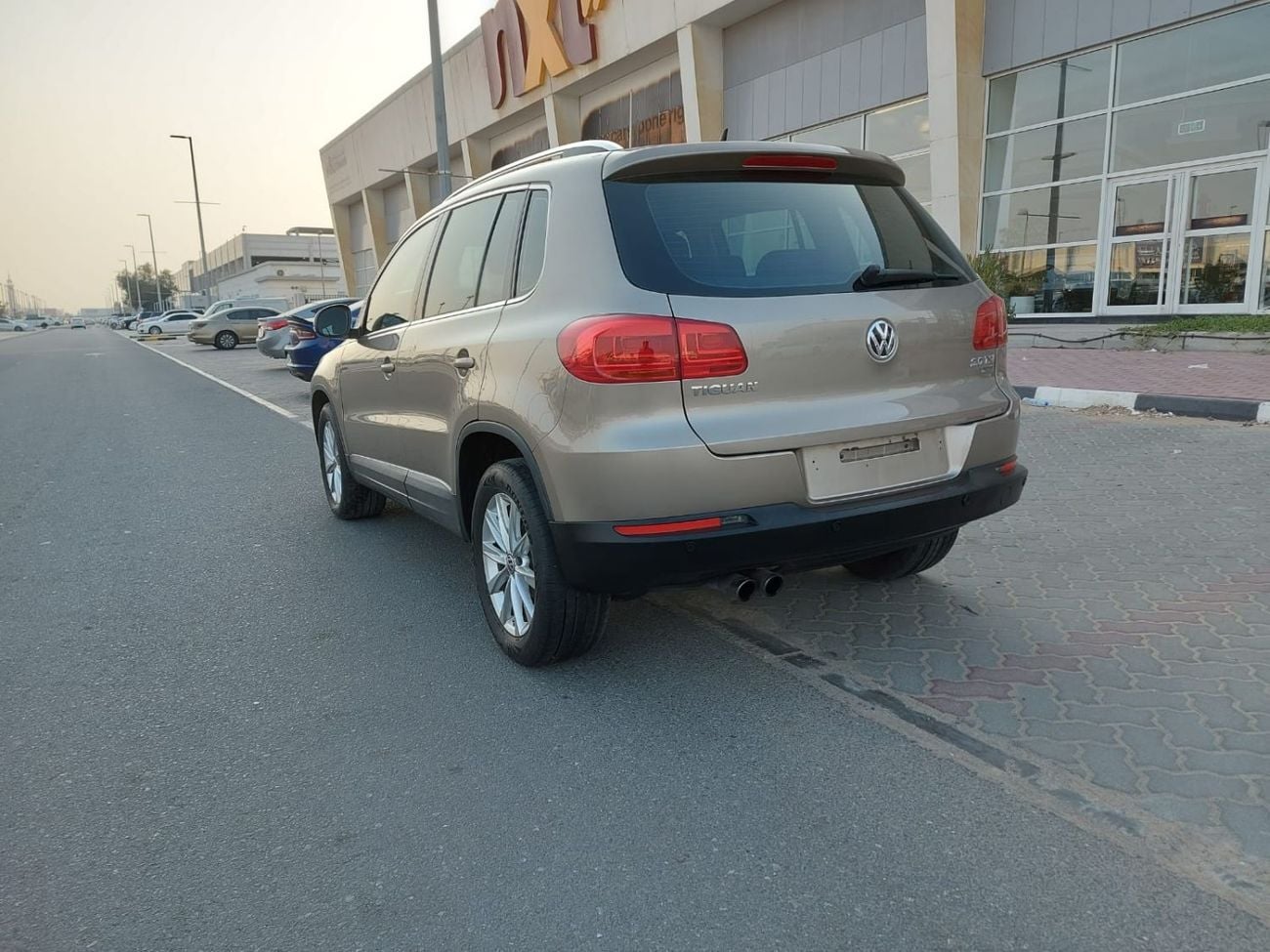 Volkswagen Tiguan Sport & Style 2.0L