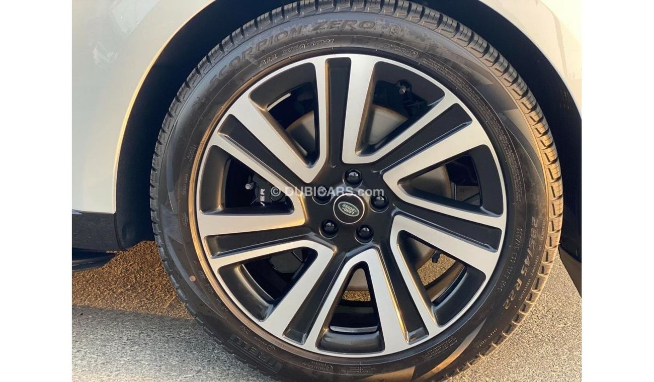 لاند روفر رينج روفر GCC SPEC UNDER WARRANTY AND SERVICE CONTRACT