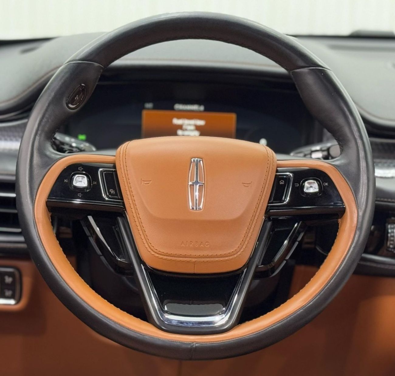 Lincoln Navigator Presidential 3.5L 2020 Lincoln Navigator Presidentail, Warranty, Service History, Excellent Conditio