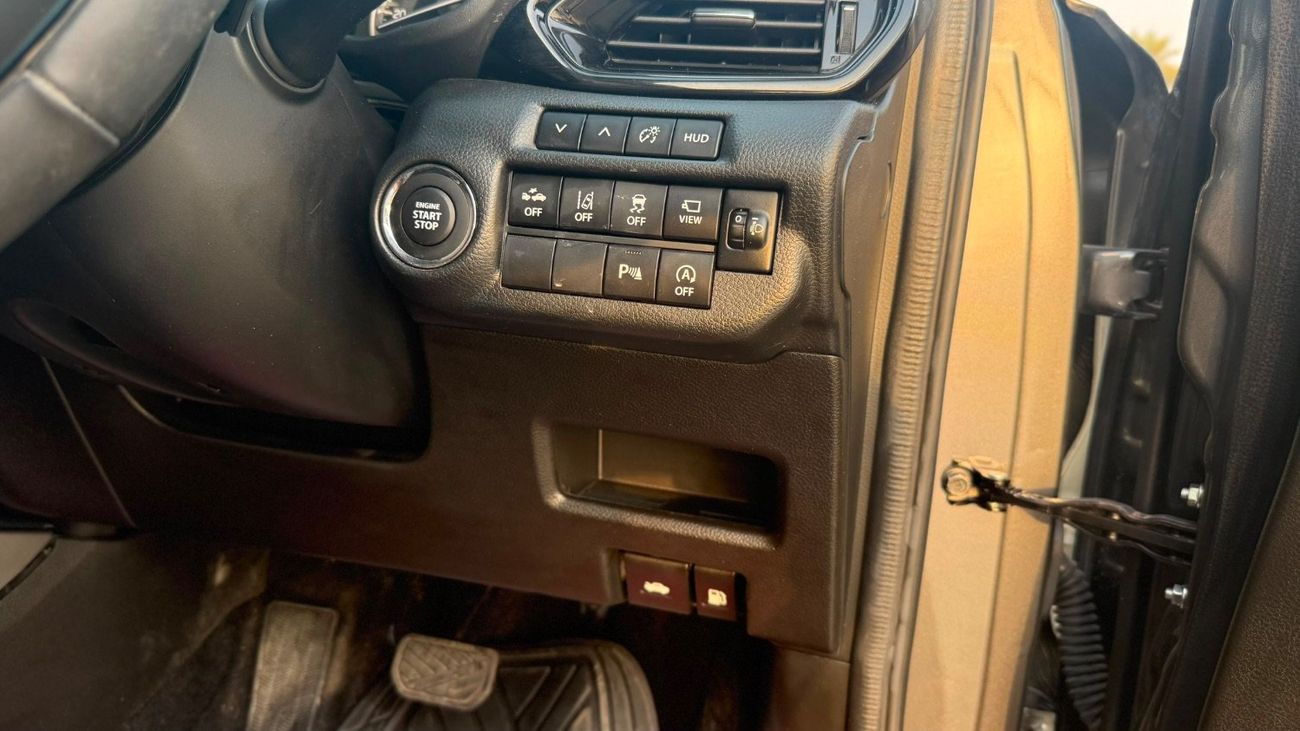 Suzuki Fronx GLX