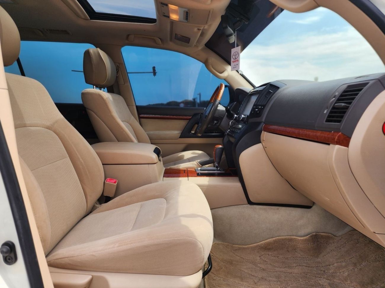 Toyota Land Cruiser GXR 4.6L