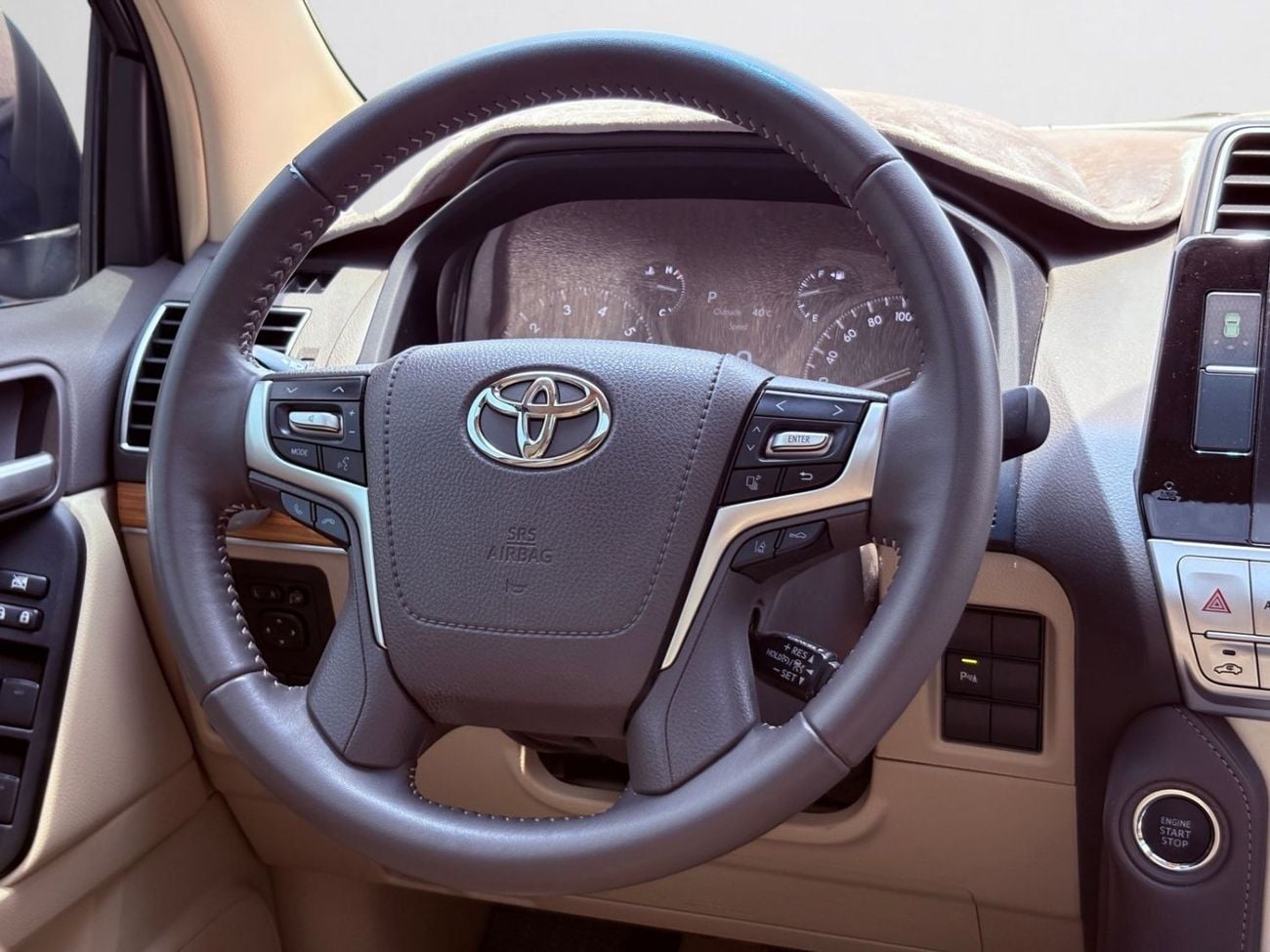 Toyota Prado VXR AED 3,020 P.M | 0% DOWN PAYMENT | TOYOTA PRADO VXR | 4.0L V6 4WD | AGENCY WARRANTY TILL 2028 | 2023