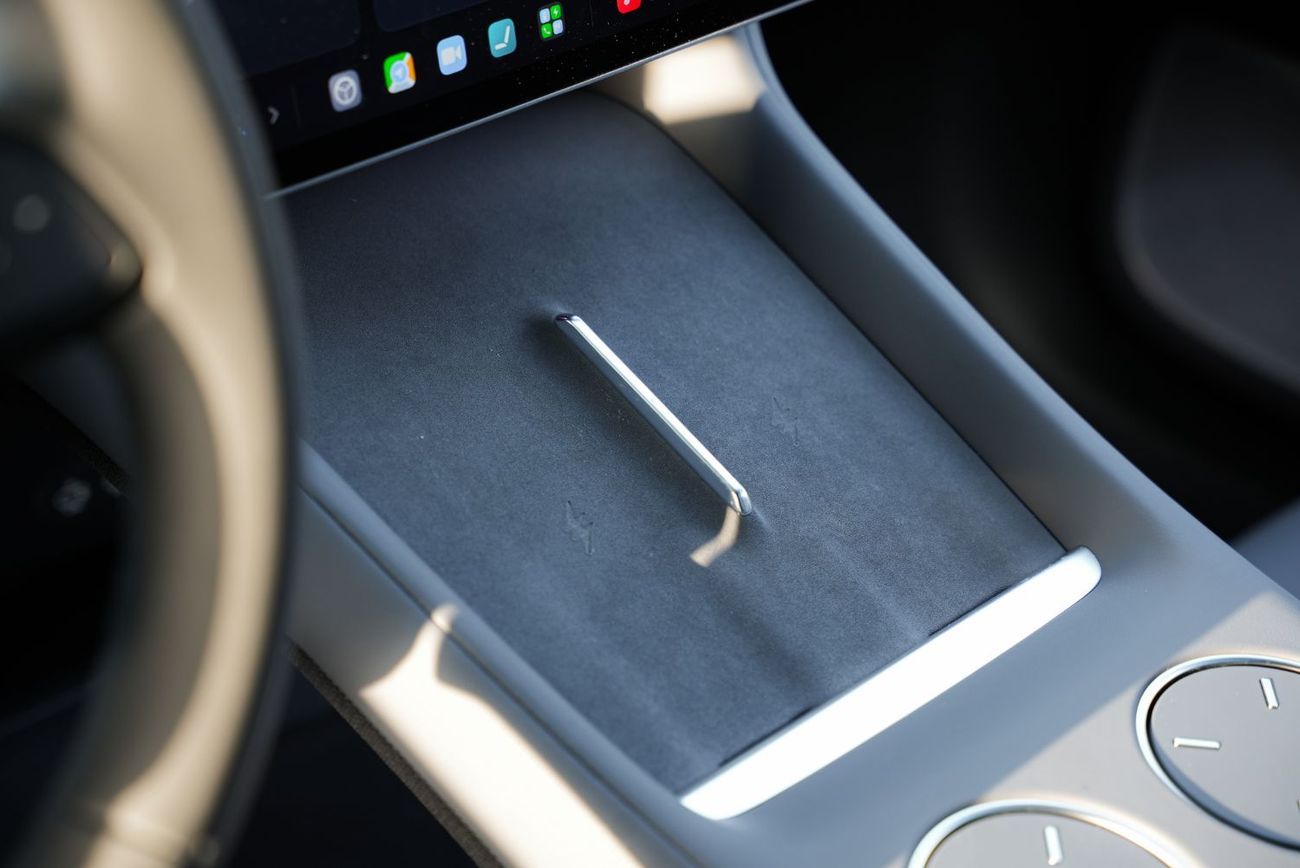 Xiaomi YU7 Xiaomi YU7 2025 – Ultra-long Range High-Performance 4WD Max