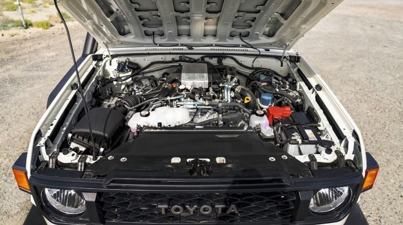 Toyota Land Cruiser Pick Up LC79 SC 2.8L DIESEL AT MY2024