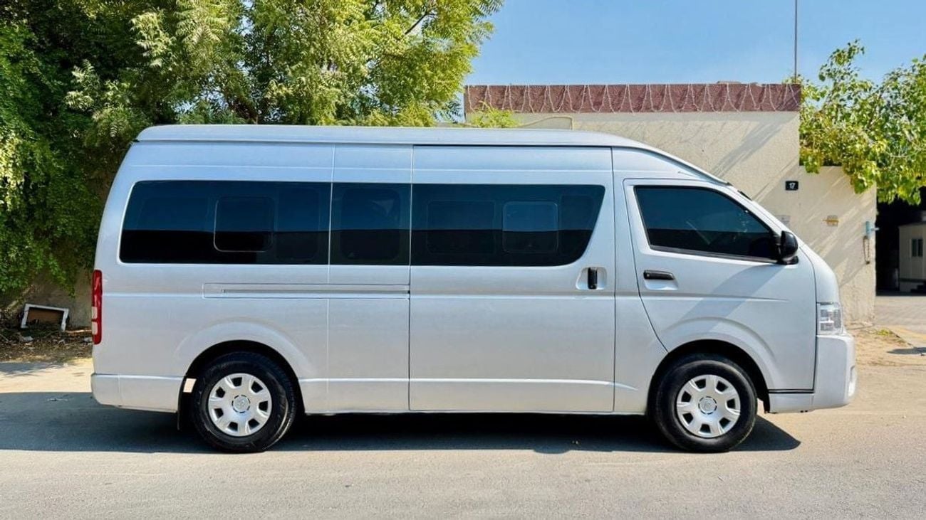 Toyota Hiace 14 SEATER | 2016 | 3.0 DIESEL ENGINE | RHD | 2WD | AUTOMATIC TRANSMISSION