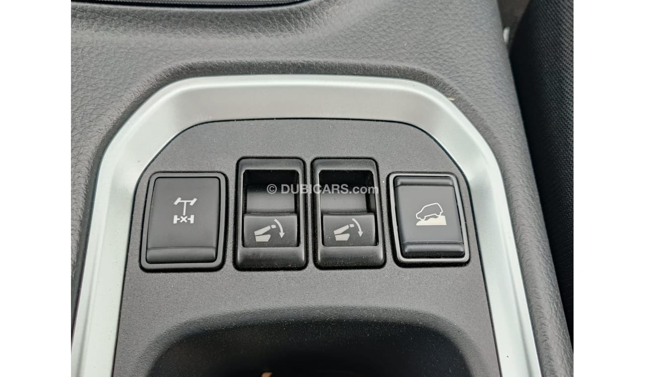 نيسان إكستيرا 2.5L,4WD,TITANIUM,A/T ( FOR EXPORT ONLY)