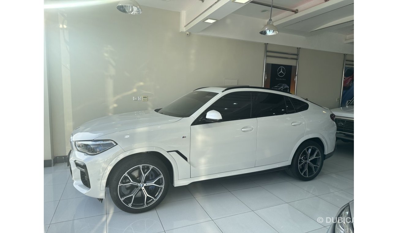 بي أم دبليو X6 M Drive 40i