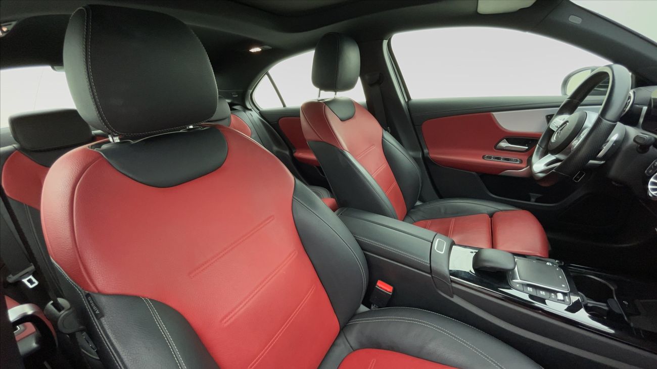 Mercedes-Benz A 200 PREMIUM + 1.3 | Zero Down Payment | Home Test Drive