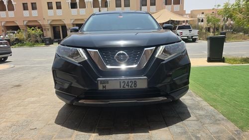 نيسان إكس تريل S