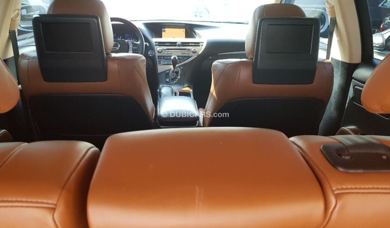 Lexus RX350 2013 model Full options panorama roof Gcc specs