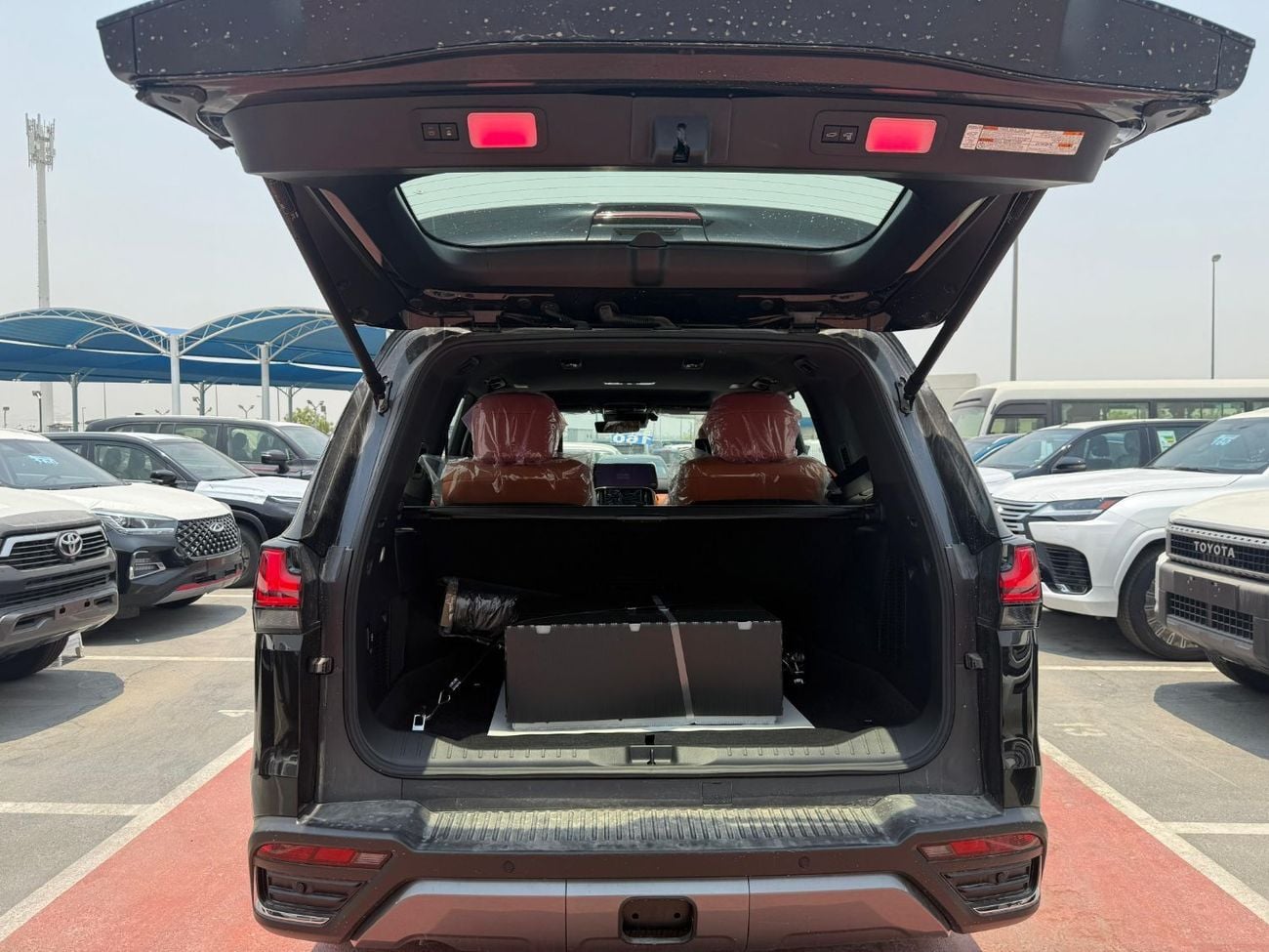 Lexus LX600 VIP