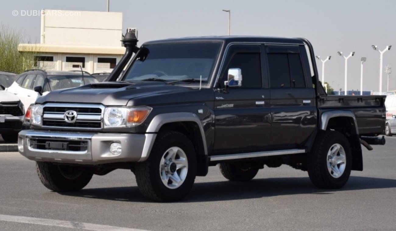 Toyota Land Cruiser Pick Up