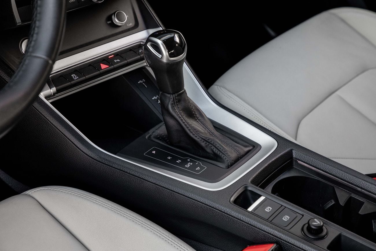أودي Q3 1,567 P.M | Q3 | Audi Service History | Under Warranty | 0% Downpayment