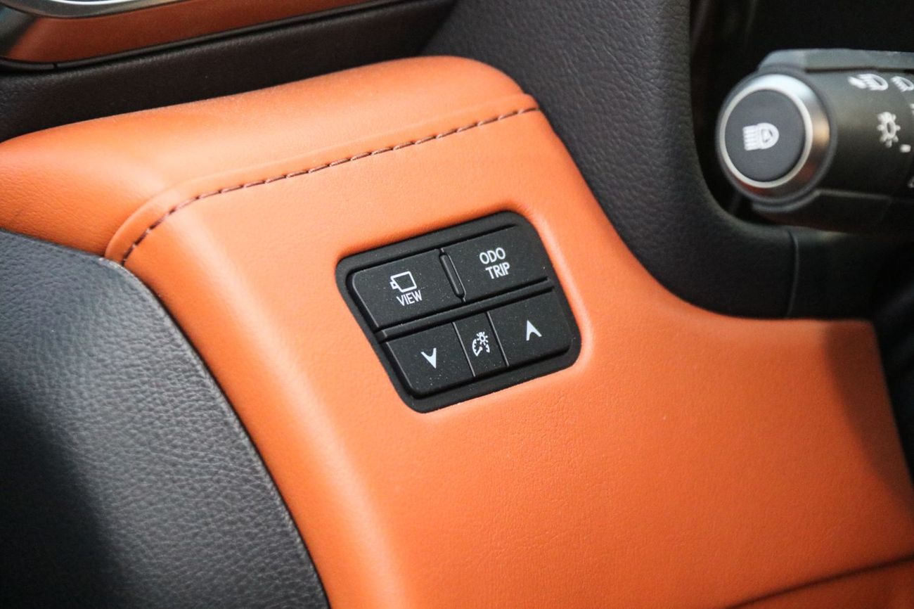 Lexus LX 600 VIP 3.5L LX 600 VIP 2024 | V4 | BEST PRICE | WHITE - FLAI