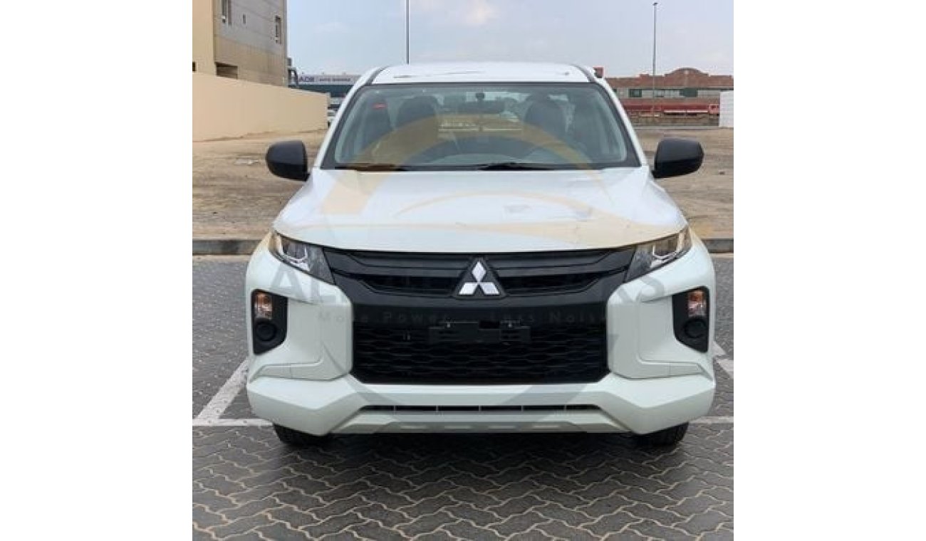 ميتسوبيشي L200 MITSUBISHI L200 2.5L M/T DIESEL 2WD MODEL 2023 GCC SPECS