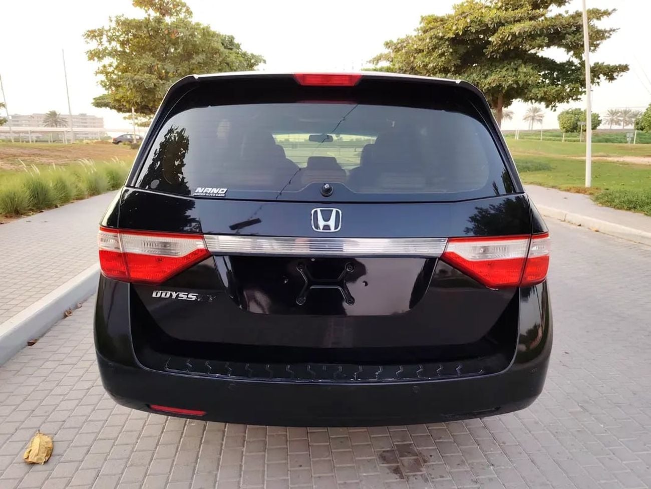 هوندا اوديسي J LX | GCC Specs | Well Maintained Full Option Van With Rear Entertainment