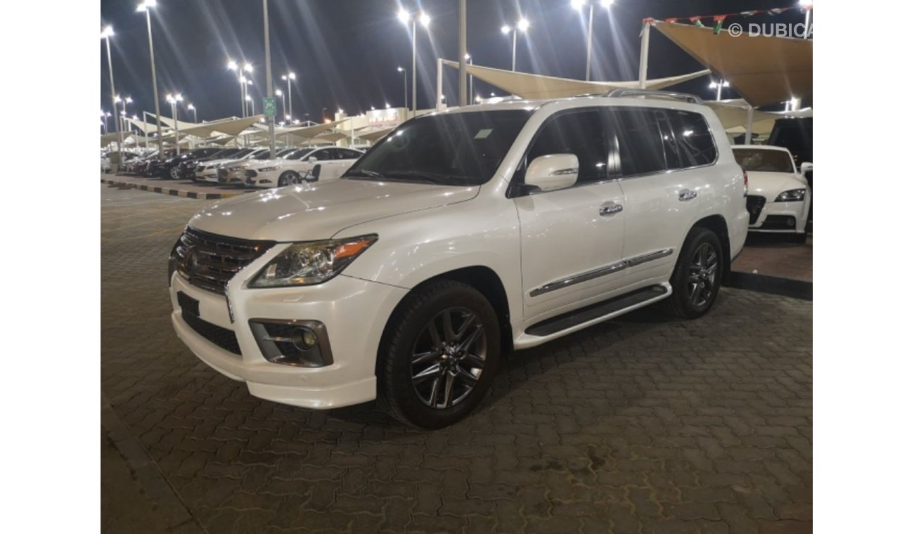 Lexus LX570