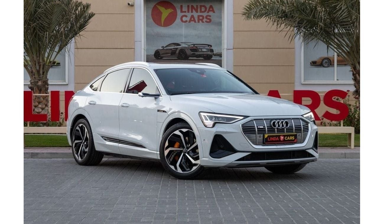 Audi etron 95 kWh Quattro Audi E-Tron 55Quattro S-line Sportback 2020 GCC under Agency Warranty with Flexible D