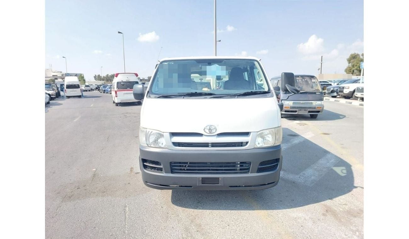 Toyota Hiace TOYOTA HIACE VAN RHD 2007 MODEL 2.5 L DIESEL MANUAL(PM78244)