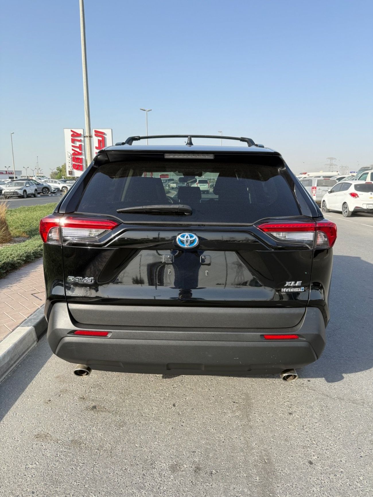 تويوتا راف ٤ RAV4 Xle Hybrid 4x4 AWD