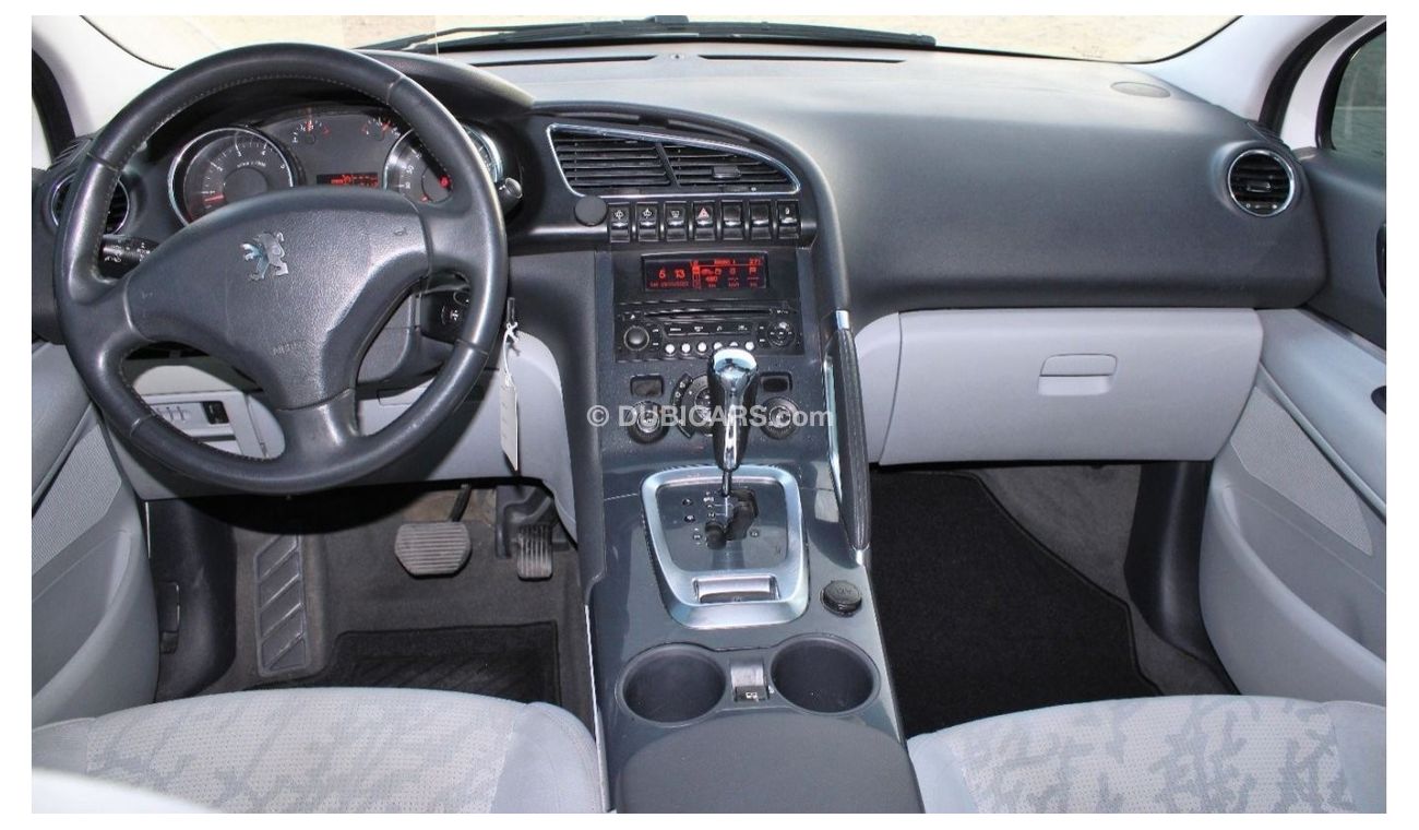 Peugeot 3008 Peugeot 3008 GCC in excellent condition, full option No. 1, without accidents, very clean from  insi