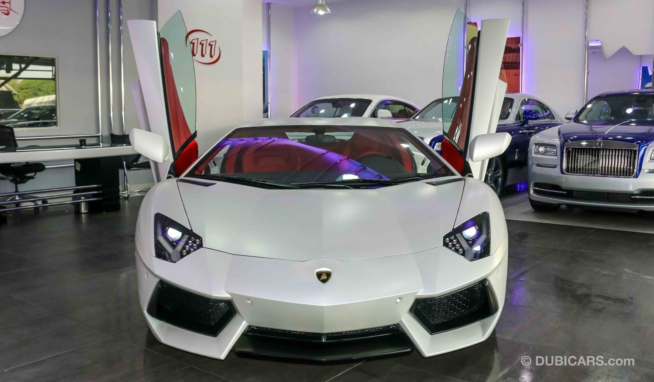 لمبرجيني أفينتادور LP 700-4