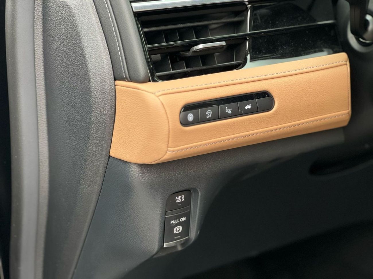 إنفينيتي QX80 nfiniti Qx80  Full option 2025 Gcc Std 5.6L