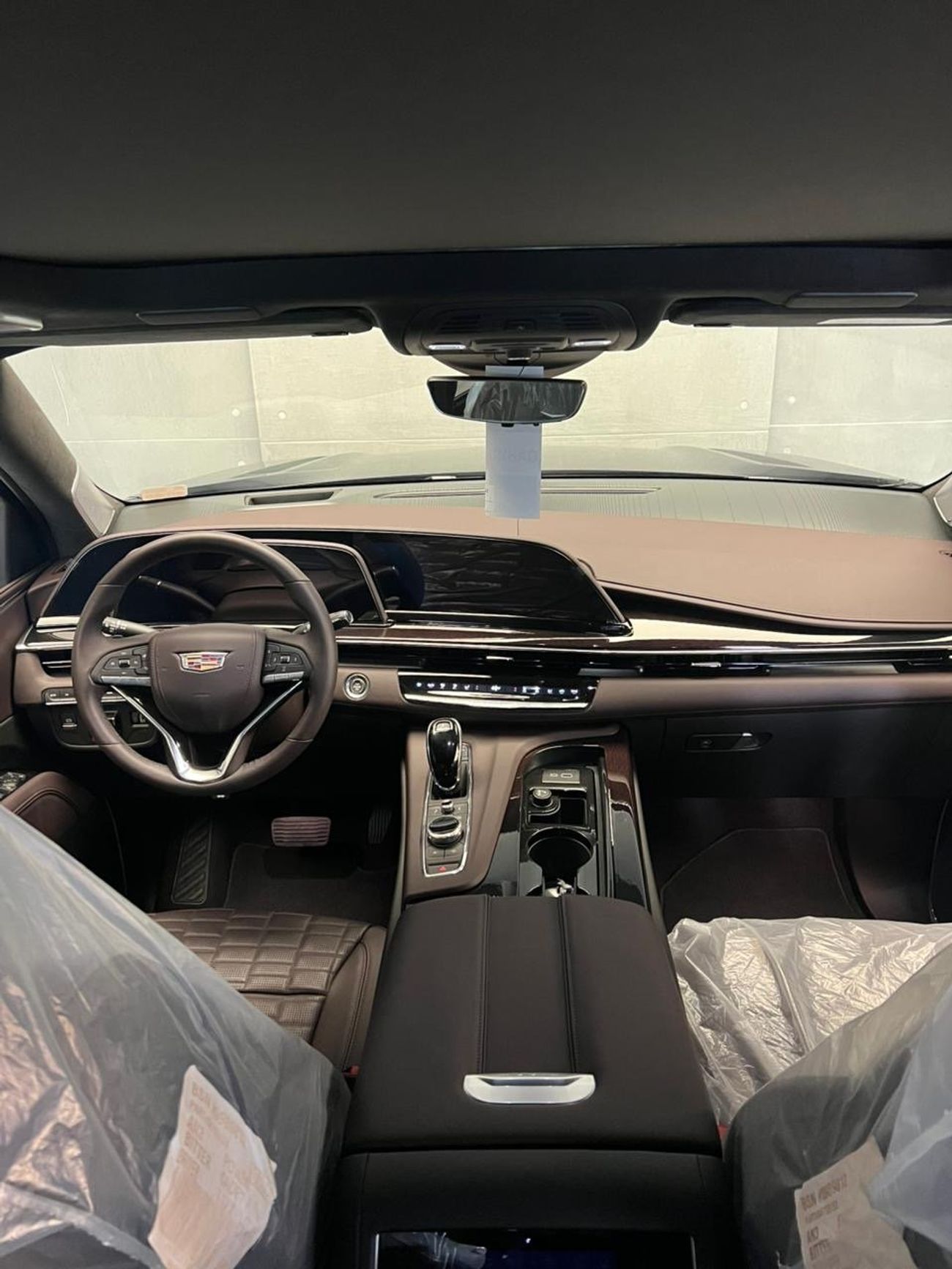 Cadillac Escalade Sport Platinum 6.2L 4WD