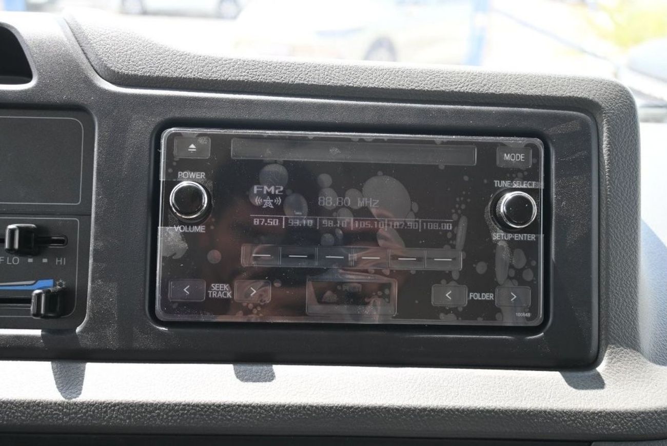 Toyota Coaster Toyota Coaster 4.2L Diesel, BUS, RWD, 2Doors Features: 23Seats, Manual Transmission, Auto Door Color