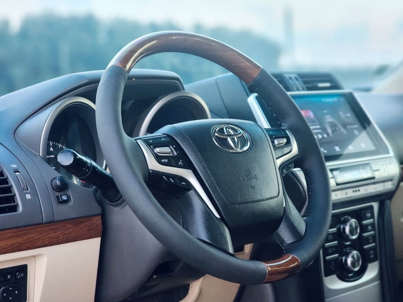 تويوتا برادو 2015 Facelift to 2023 V4 Full Option Top Of The Range